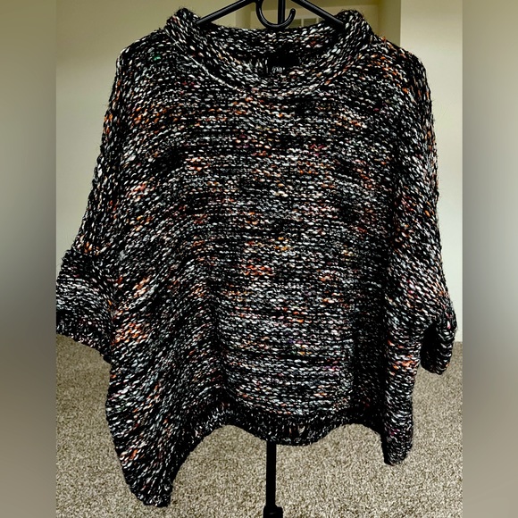 ZARA Knitted Sweater - Picture 1 of 6